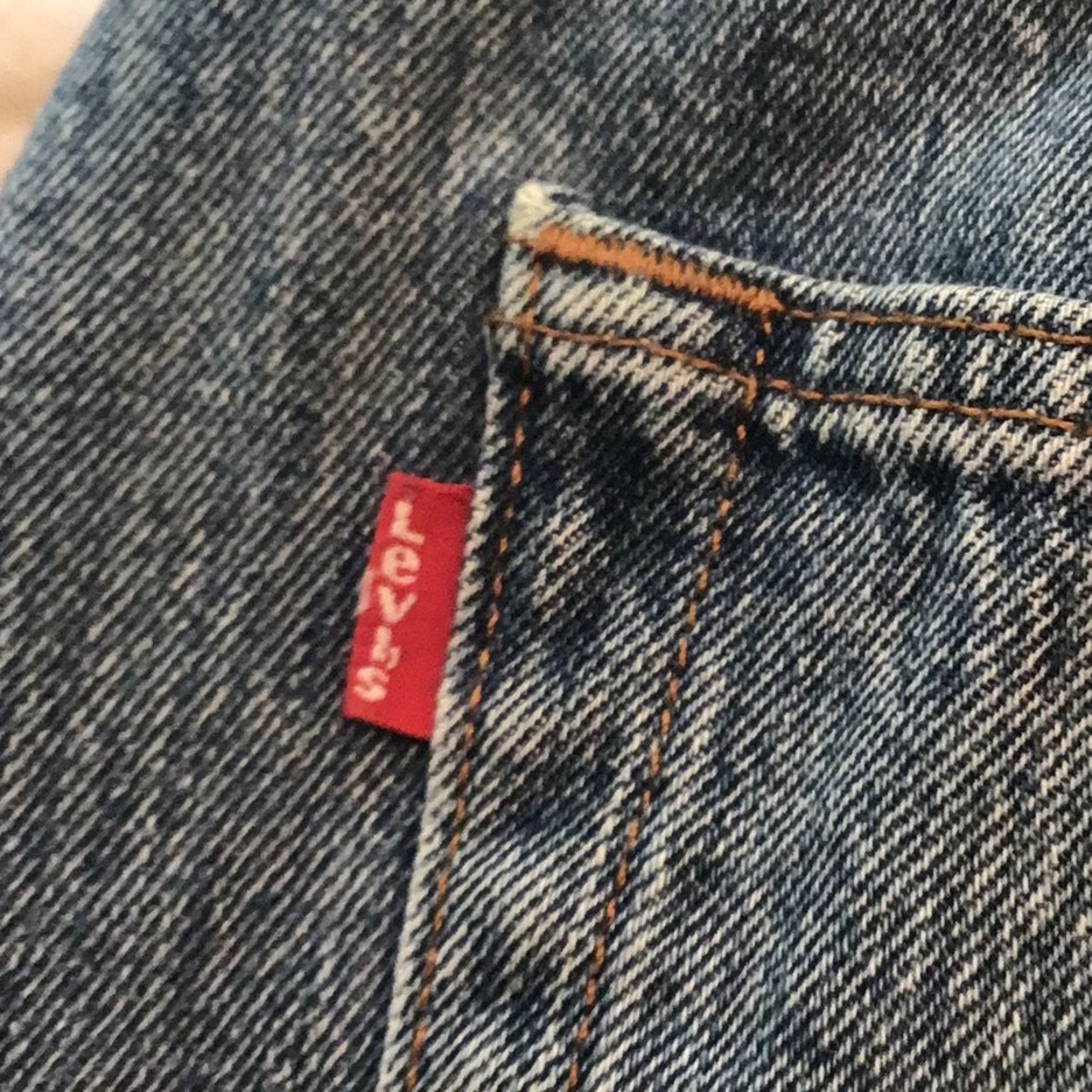 Levi’s Button Down Made in Egypt - Picture 2 of 12